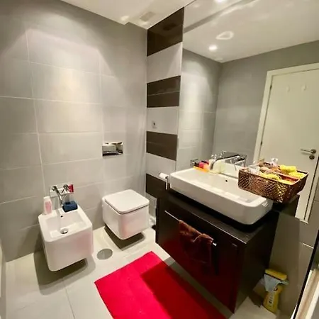 Apartment Riverside -